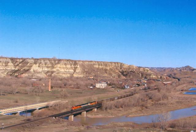 Railroad accessiblity for deMores packing plant led to the building of the town of Medora